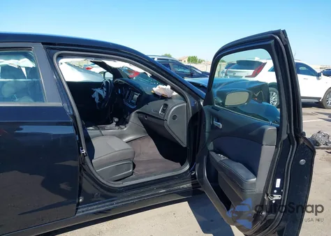 2017 Dodge Charger Se Rwd from USA, damaged, VIN 2C3CDXBG2HH525805